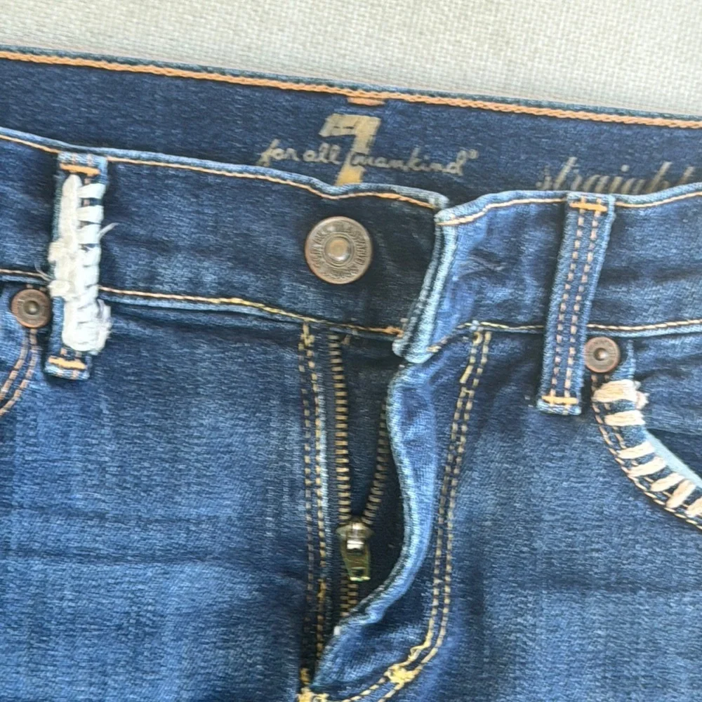 Upcycled Embroidered Denim Shorts • Size 26